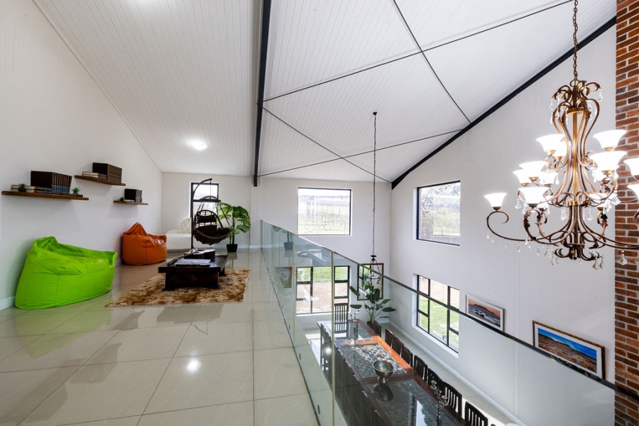 6 Bedroom Property for Sale in Stellenbosch Farms Western Cape